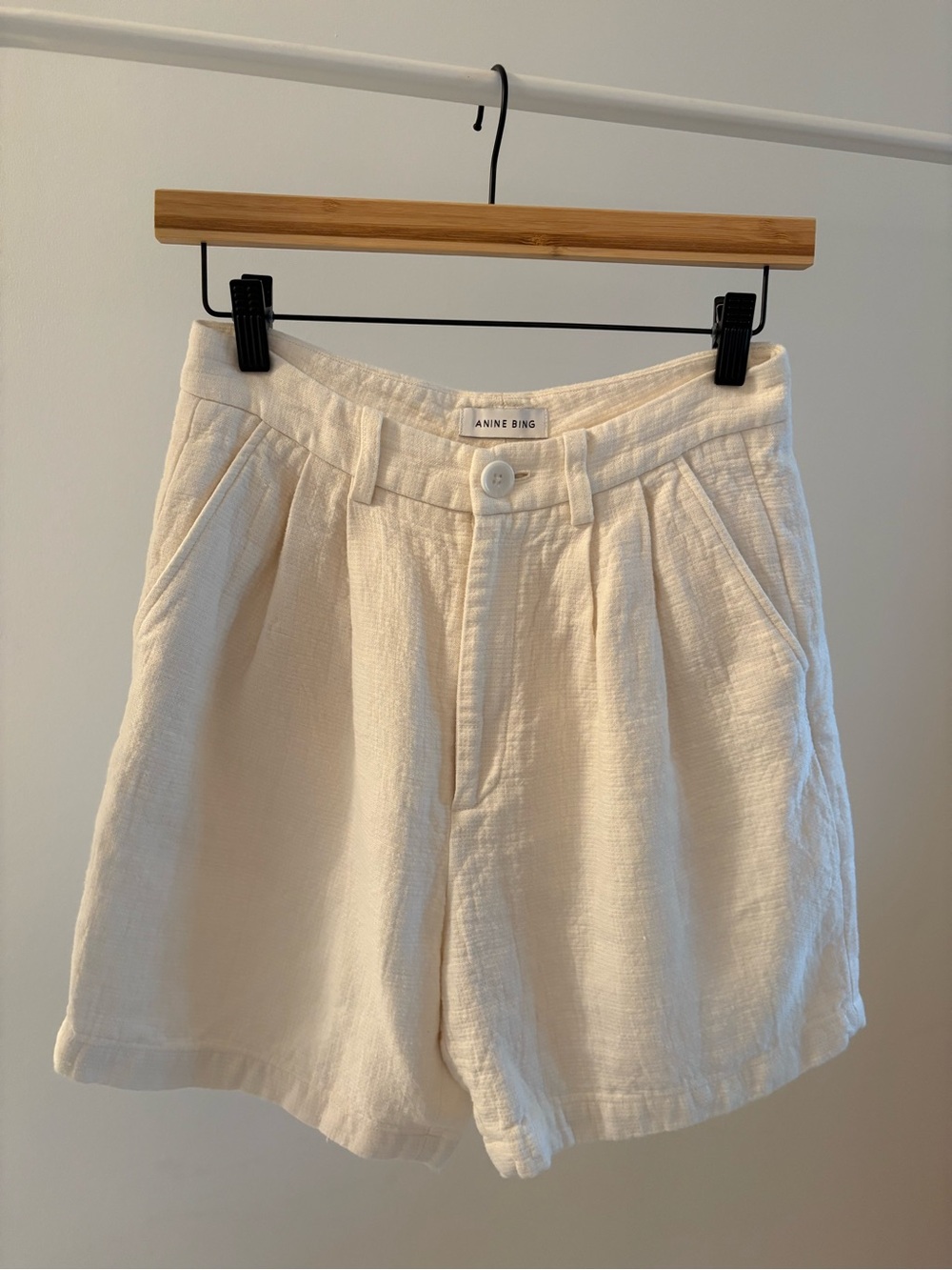 Anine Bing Cream Textured Linen-Blend Shorts